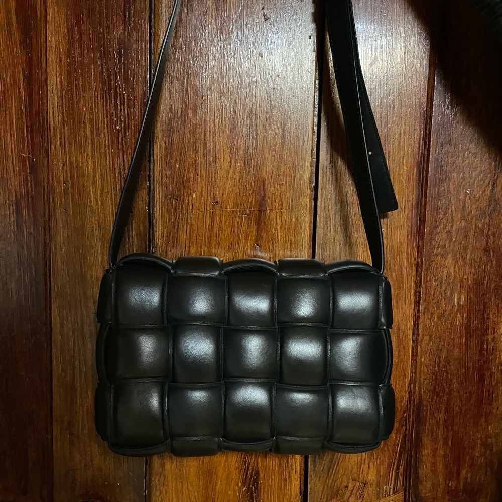 Bottega Veneta Padded Cassette Bag - Picture 6 of 11
